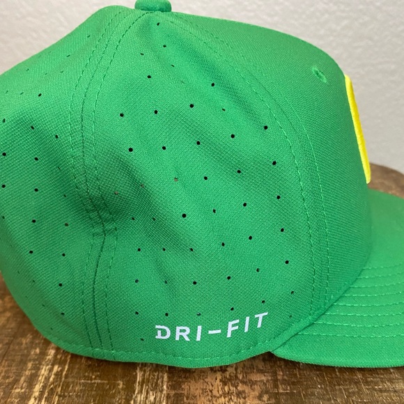Nike True Dri Fit University of Oregon Ducks Hat fitted size 7 - Picture 2 of 12